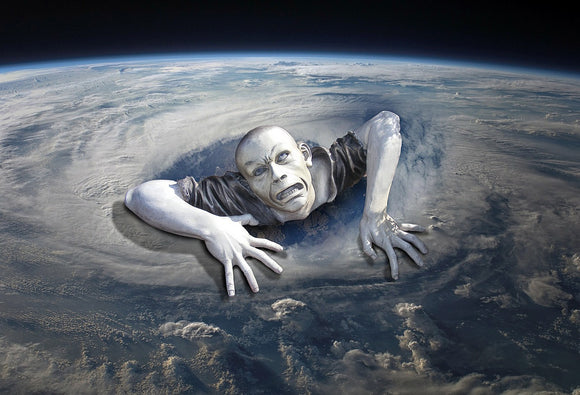 Zombie in a Black Hole - EIO18012